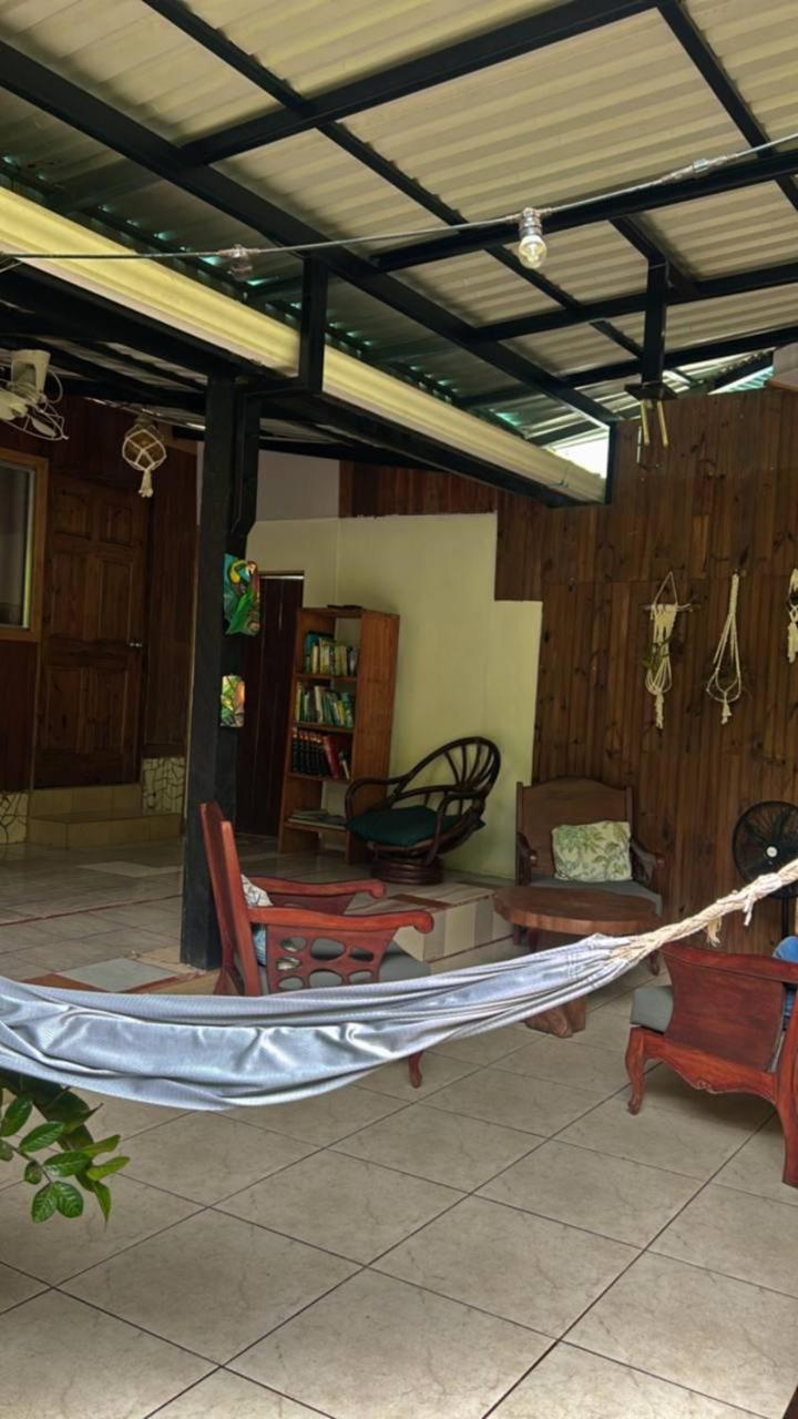 Отель Casita Happy Feet And Tours Corcovado Драке Экстерьер фото